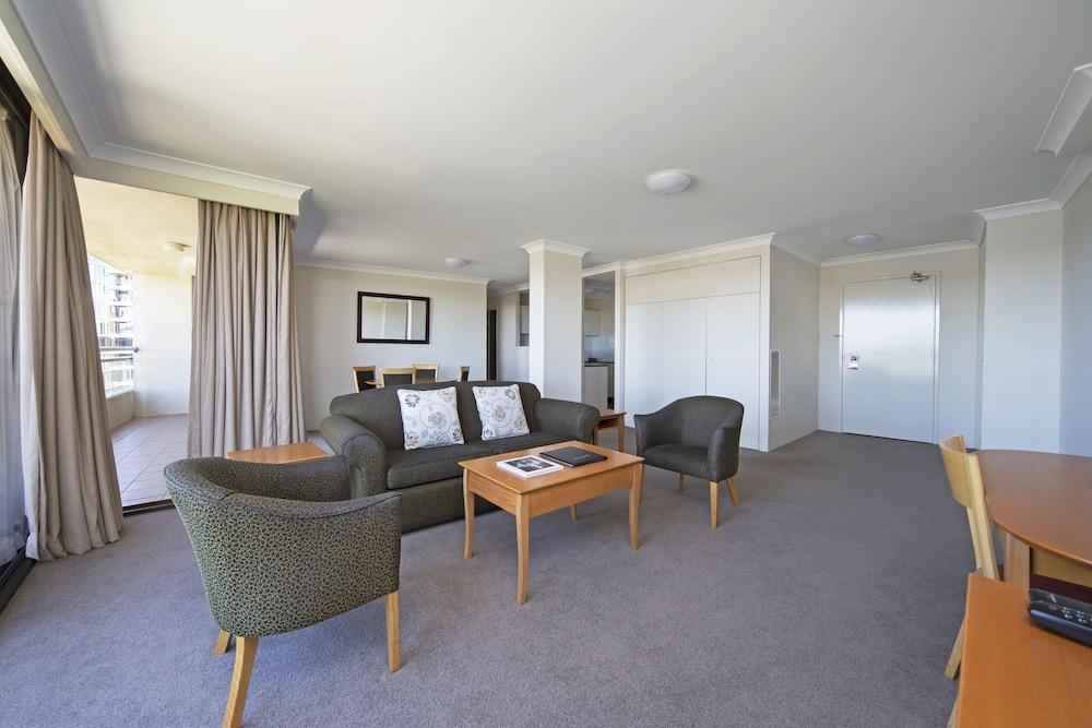 Breakfree Capital Tower Apartments Canberra Exteriör bild