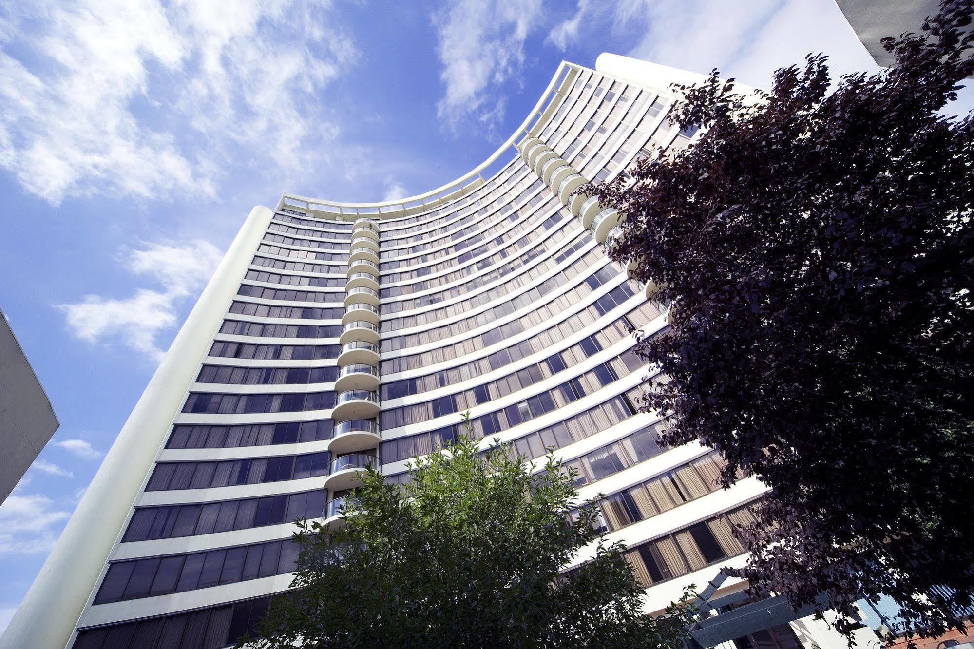 Breakfree Capital Tower Apartments Canberra Exteriör bild